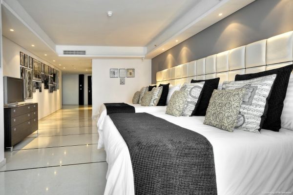 The Palace Hotel (Sliema)